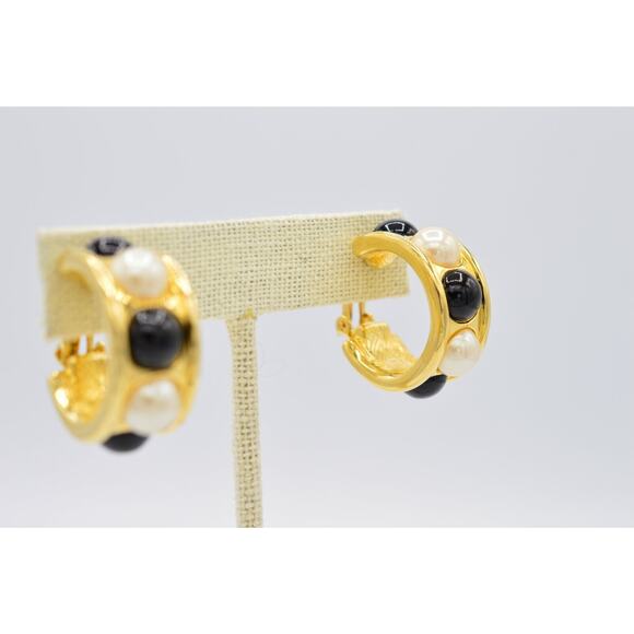 Givenchy Vintage Cabochon Clip Earrings Gold Black White Pearl Signed 1980s BinZ - Picture 5 of 12